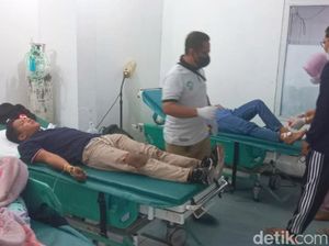 Mobil Travel yang Nyungsep ke Jurang Banyuwangi Angkut 2 Turis Jerman