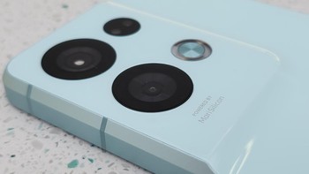 Reno 8 Pro 5G dibekali kamera depan 50 MP dengan sensor Sony IMX766. Foto: Adi Fida Rahman/detikINET