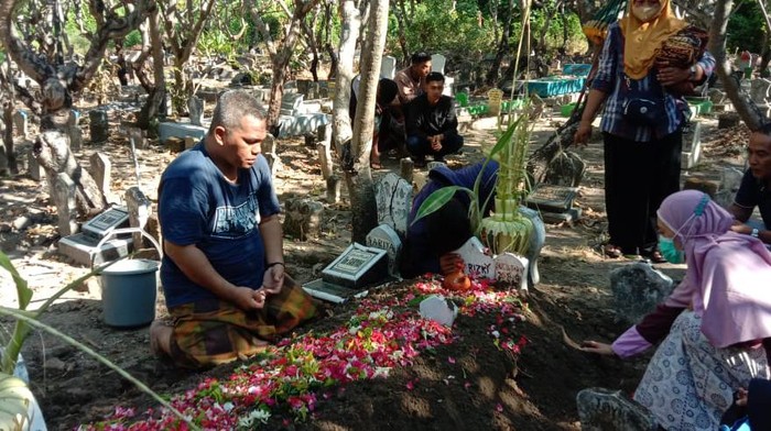 pelajar sidoarjo tewas saat ujian silat