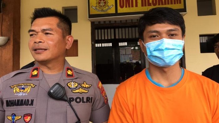 Pelaku penggelapan uang milik toko mainan di Kelurahan Mandalika Kecamatan Sandubaya Kota Mataram gunakan uang untuk main judi online dan nyabu, Selasa (13/9/2022).
