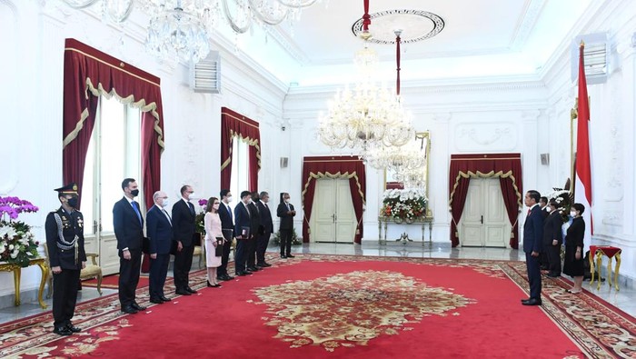 Presiden Jokowi Terima Surat Kepercayaan Delapan Duta Besar Negara Sahabat