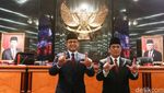 Momen Anies dan Riza Hadiri Paripurna Pemberhentian Gubernur-Wagub DKI