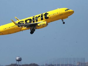 Pilot Suka Nguntit, Berujung Dipecat Maskapai dan Diadili