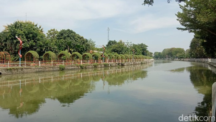 Sungai Cimanuk, Indramayu.