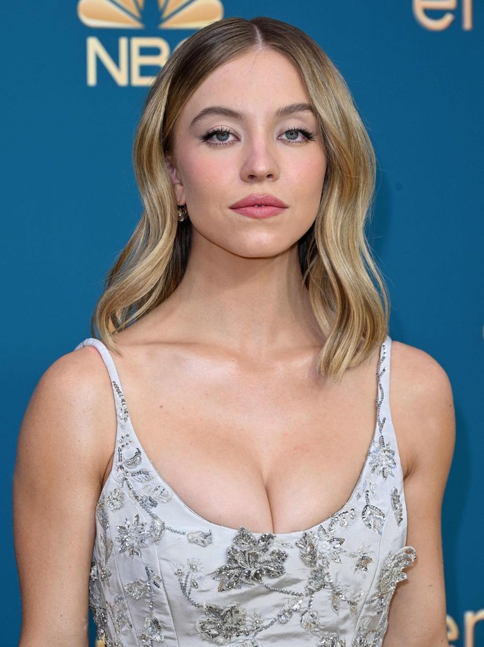 US actress Sydney Sweeney arrives for the 74th Emmy Awards at the Microsoft Theater in Los Angeles, California, on September 12, 2022. (Photo by Robyn BECK / AFP) (Photo by ROBYN BECK/AFP via Getty Images)