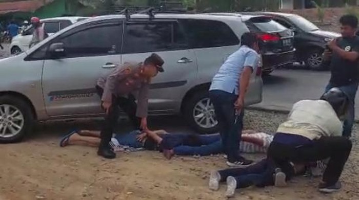 Tangkapan layar video polisi tangkap komplotan penjahat di Batu Bara