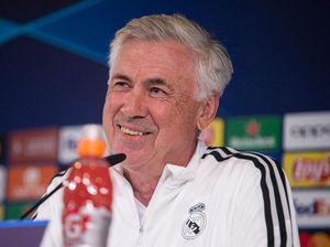 Carlo Ancelotti Waspadai Banteng Merah!