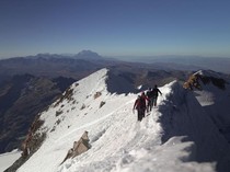 Kenapa Avalanches atau Longsoran Salju Mematikan Bagi Para Pendaki Gunung?