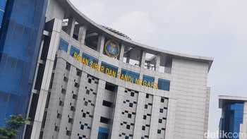 Lokasi kantor BSSN di Sawangan ini tampak lebih megah dan lapang. Dengan kantor utama berdiri tegak saat memasuki area tersebut. Foto: Agus Tri Haryanto/detikINET