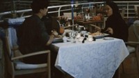 Pemeran film Cinta Subuh ini juga pernah terlihat menikmati makan malam romantis berdua dengan Rey Mbayang. Begini momen kebersamaan mereka. Foto: Instagram @dindahauw