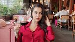 Potret Dita Johard Dapat Berkah Jadi Model