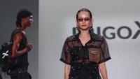Penampilan Enzy Storia bikin semua mata tertuju padanya. Foto: Instagram