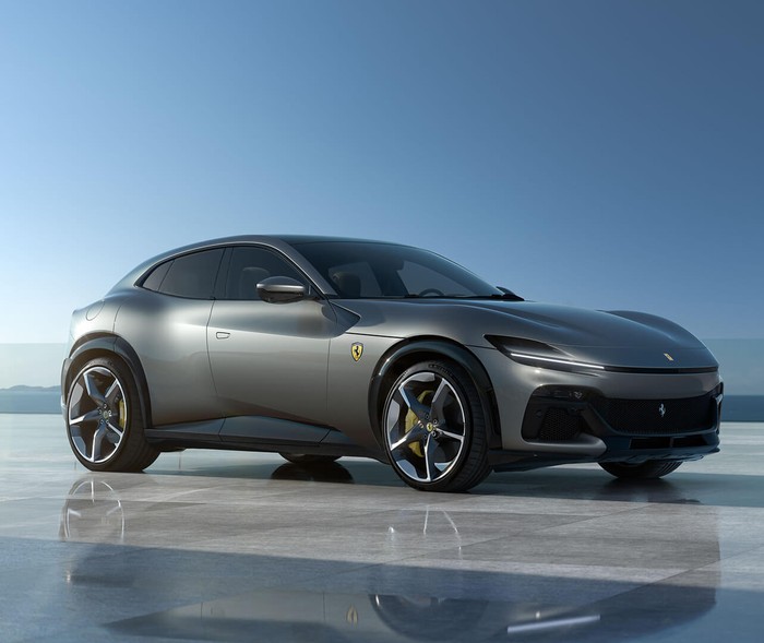 Ferrari Purosangue, SUV Perdana Ferrari