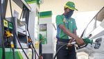 Suasana di SPBU BP Setelah Harga BBMnya Turun Suasana di SPBU BP Setelah Harga BBMnya Turun