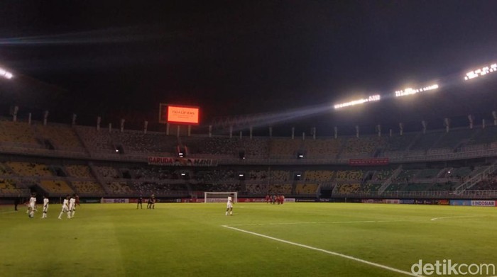Kualifikasi Piala Asia U-20 2023 Grup F digelar di Stadion Gelora Bung Tomo (GBT) Surabaya. Malam ini ada laga Indonesia Vs Timor Leste.