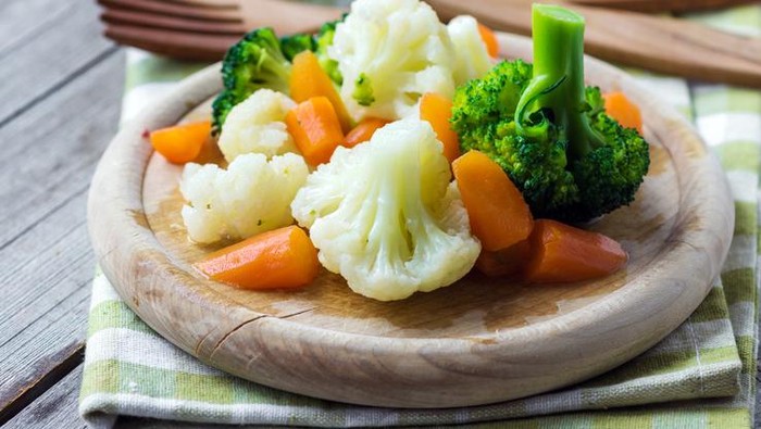 Mudah Ditiru! 7 Menu Diet Vicky Shu yang Berhasil Turunkan BB 28 Kg