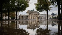 Jerman disebut telah menyiapkan dana tambahan € 65 miliar atau Rp 962 triliun (kurs Rp 14.800) untuk mengantisipasi kenaikan harga energi. Namun dana tersebut diprediksi tidak mampu menyelamatkan jerman dari jurang resesi. Christoph Soeder/picture alliance via Getty Images.