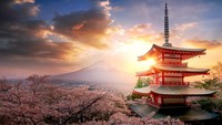 Bisa dibilang lanskap ini merupakan yang paling sempurna. Pemandangan indah Gunung Fuji dipadu dengan Pagoda Chureito dan matahari terbit seekan membuat suasana semakin syahdu.