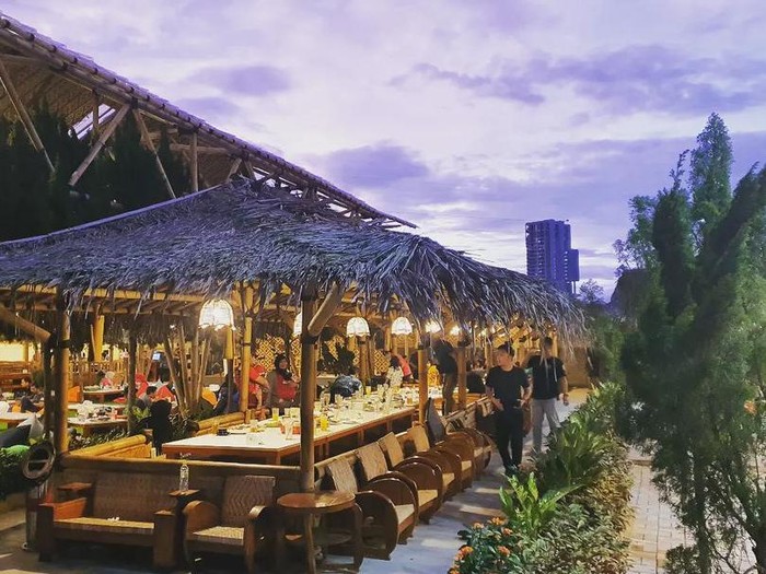Restoran keluaga di Tangerang Selatan