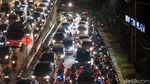 Sabar Ini Ujian, Jl TB Simatupang Arah Fatmawati Macet Banget