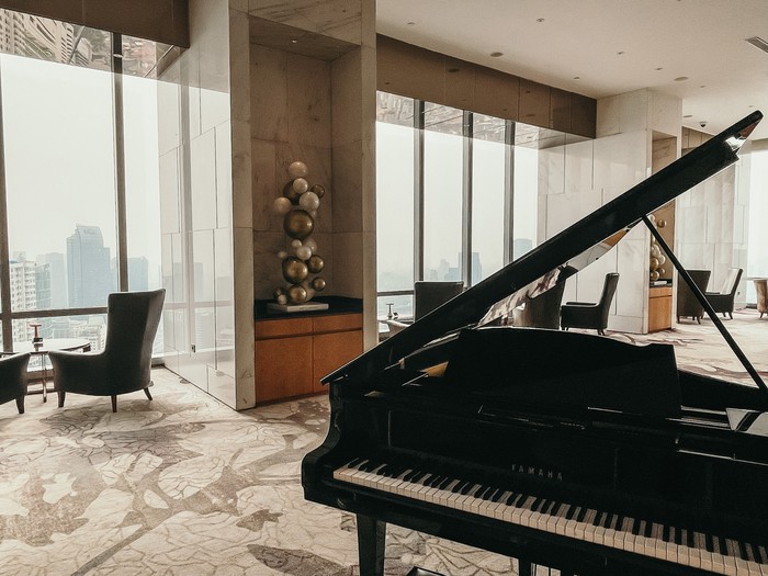 The WestinJakarta Moet & Chandon Champagne Lounge di The Westin Jakarta