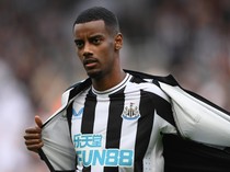Alexander Isak sang Jelmaan Thierry Henry
