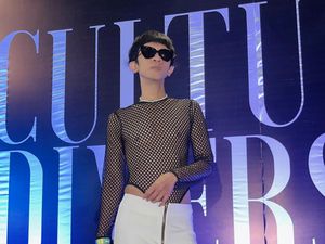 7 Foto Aming di Acara Ivan Gunawan, Curi Atensi Pakai Bodysuit Jaring-jaring