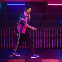 Dalam postingan terbarunya, pria 24 tahun itu membagikan sejumlah fotonya yang meng-endorse koleksi terbaru sepatu Adidas. Dalam berbagai foto, Aryan berpose dengan gaya sporty. Foto: Dok. Instagram @adidasindia @__aryan__