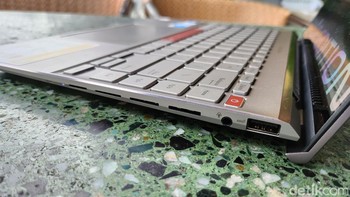 Port sebelah kanan 1x 3.5mm Combo Audio Jack, 1x USB 3.2 Gen 2 Type-A Foto: Adi Fida Rahman/detikINET