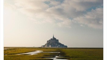 Mont Saint Michel, Prancis. Foto: UniqueBuilding5 via Bored Panda