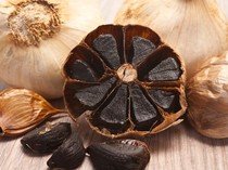 7 Makanan Berwarna Hitam Legam Ini Kaya Antioksidan