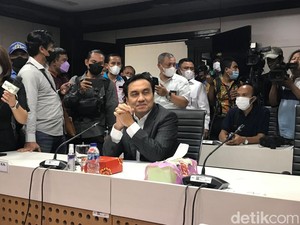 Sosok Effendi Simbolon, Pendukung RK yang Dipecat PDIP