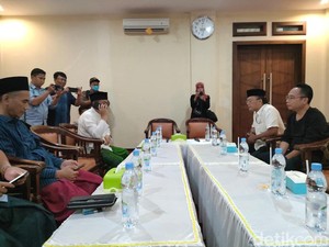 Lirboyo Tak Bisa Berbuat Banyak Jika Ada Pihak Lain Laporkan Eko Kuntadhi