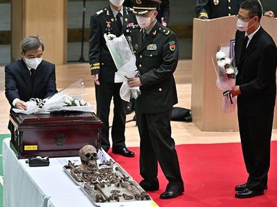 Foto Pemulangan Jasad Tentara China yang Gugur dalam Perang Korea