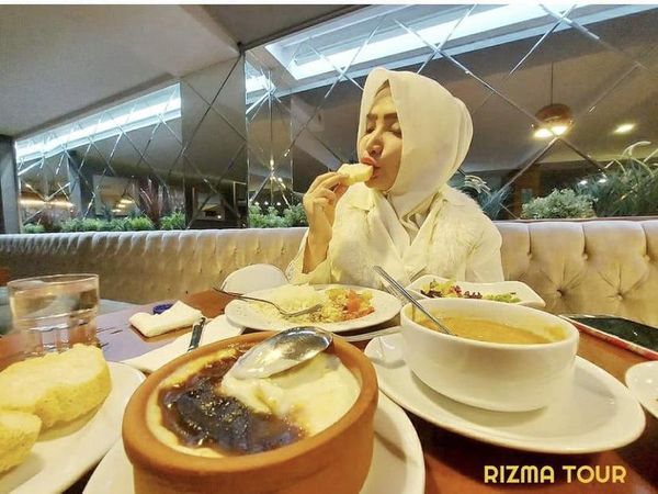 Roro Fitria Hobi Kulineran dan Masak, Ini Buktinya