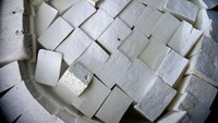 Penampakan tahu yang sudah jadi dan siap di jual.