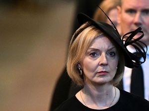 Jabatan PM Liz Truss Hanya Seumur Jagung gegara Ekonomi Inggris Kian Memburuk