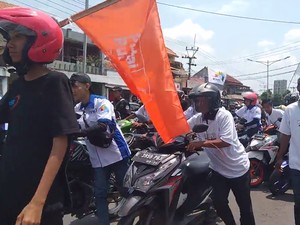 Protes BBM Naik, Pedemo di Majalengka Dorong Motor hingga Gedung DPRD