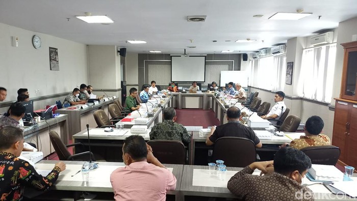 Proyek Stadion Mattoanging menjadi sorotan di raker Komisi E DPRD Sulsel