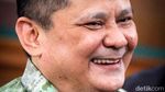Senyum dan Jempol Irjen Napoleon Jelang Vonis Kasus Aniaya M Kace