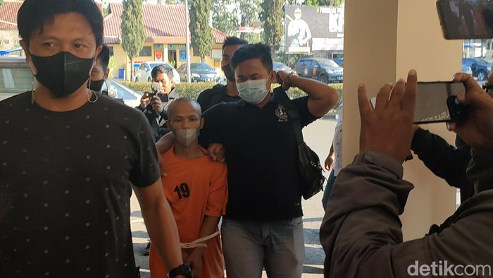 YM, pembunuh karyawan pabrik tahu di Garut