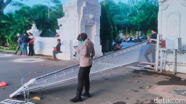 demo bbm naik di banyuwangi