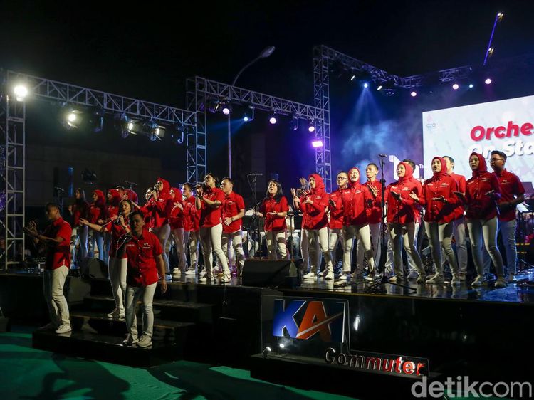 Harmoni Megah Lewat Orkestra Perdana di Stasiun Sudirman