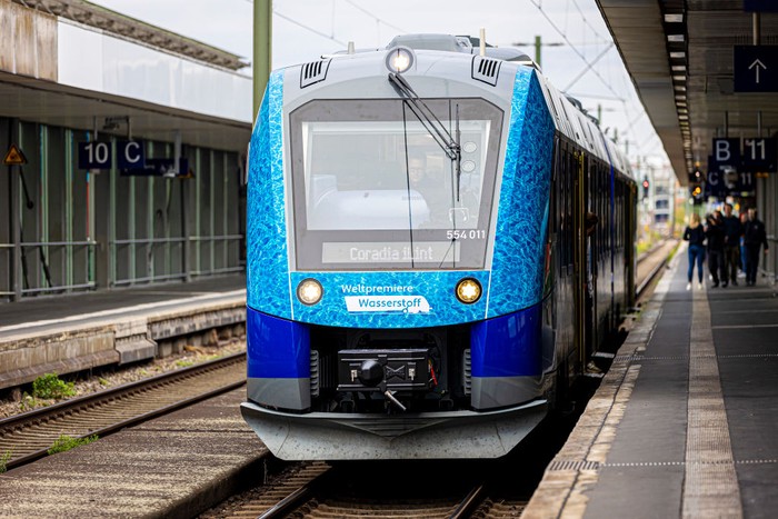 Jerman Punya Kereta Hydrogen 15 September 2022, Lower Saxony, Hanover: A hydrogen train (model