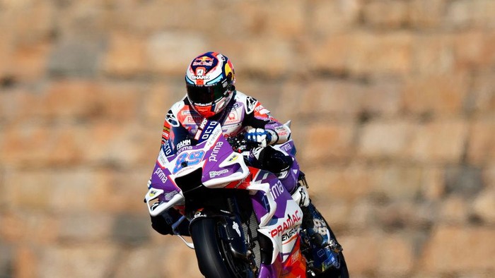 ALCANIZ, SPAIN - SEPTEMBER 16: Jorge Martín of Spain and Prima Pramac Racing in action during the Free Practice at Motorland Aragon Circuit on September 16, 2022 in Alcaniz, Spain. (Photo by Joan Cros Garcia - Corbis/Corbis via Getty Images)