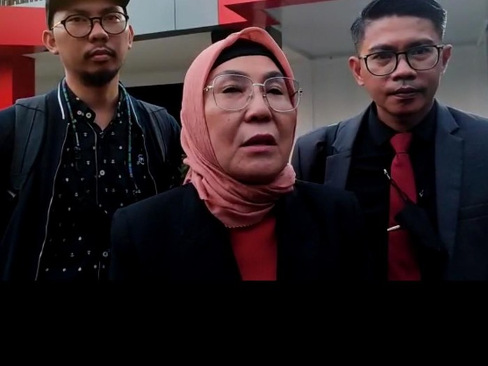 kuasa hukum AM< santri tewas dianiaya senior, Titis Rachmawati
