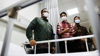 Siloam Hospitals Mampang menghadirkan pelayanan unggulan di bidang ortopedi. 