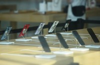 Penjualan perdana iPhone 14