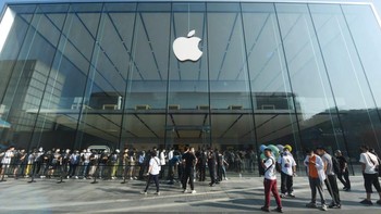 Ini adalah suasana Apple Store di Hangzhou, China. Foto: Getty Images