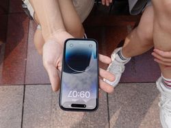 iPhone 14 Mulai Dijual, Fanboy Berbondong ke Apple Store